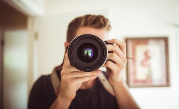 آیا برای عکاسی پرتره به لنز خاصی نیاز دارید؟